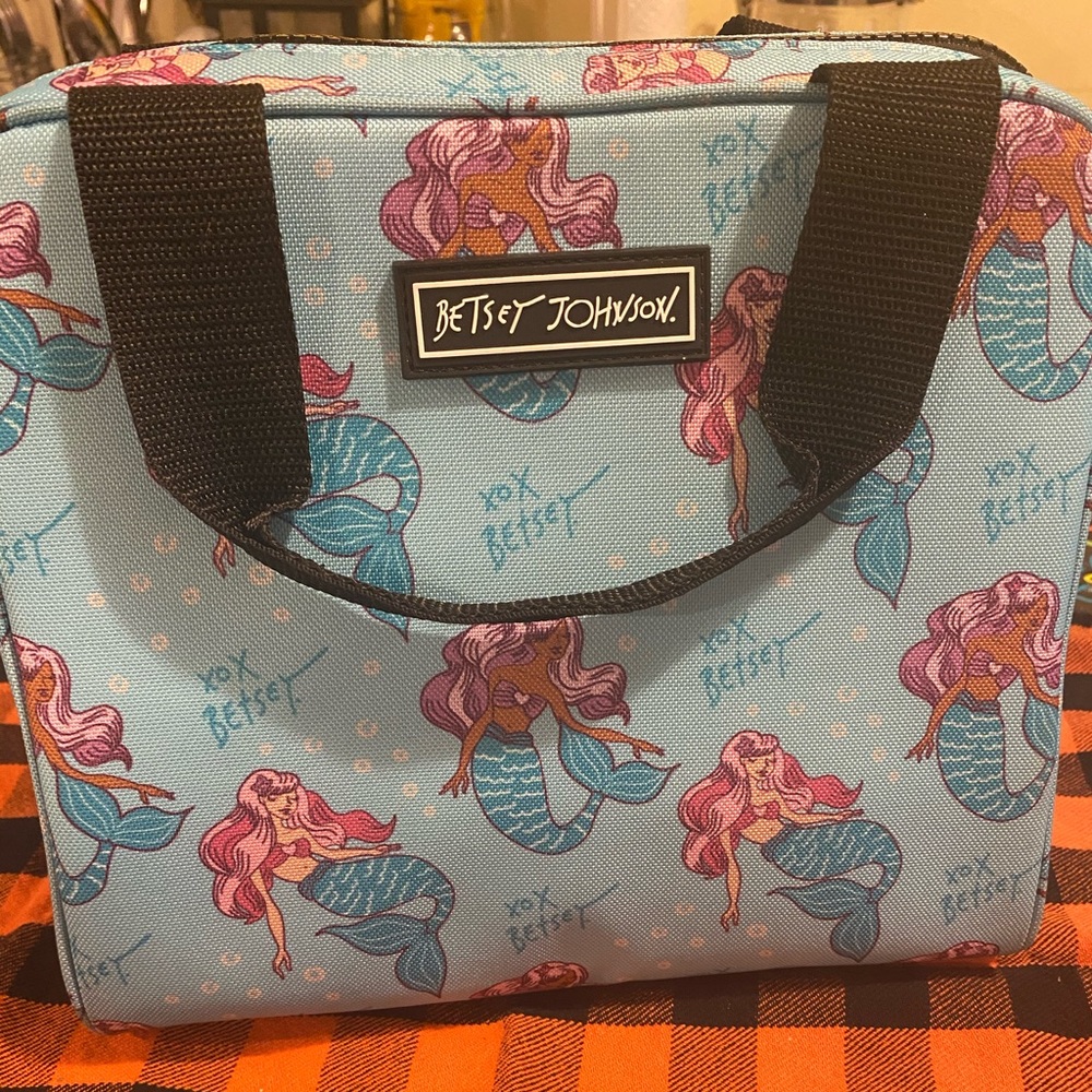 Betsy Johnson lunchbag